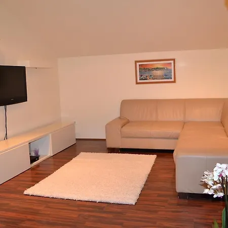 Apartamento Danijela *