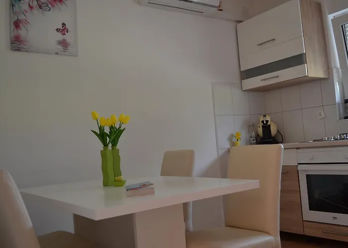 Apartman Danijela Zára